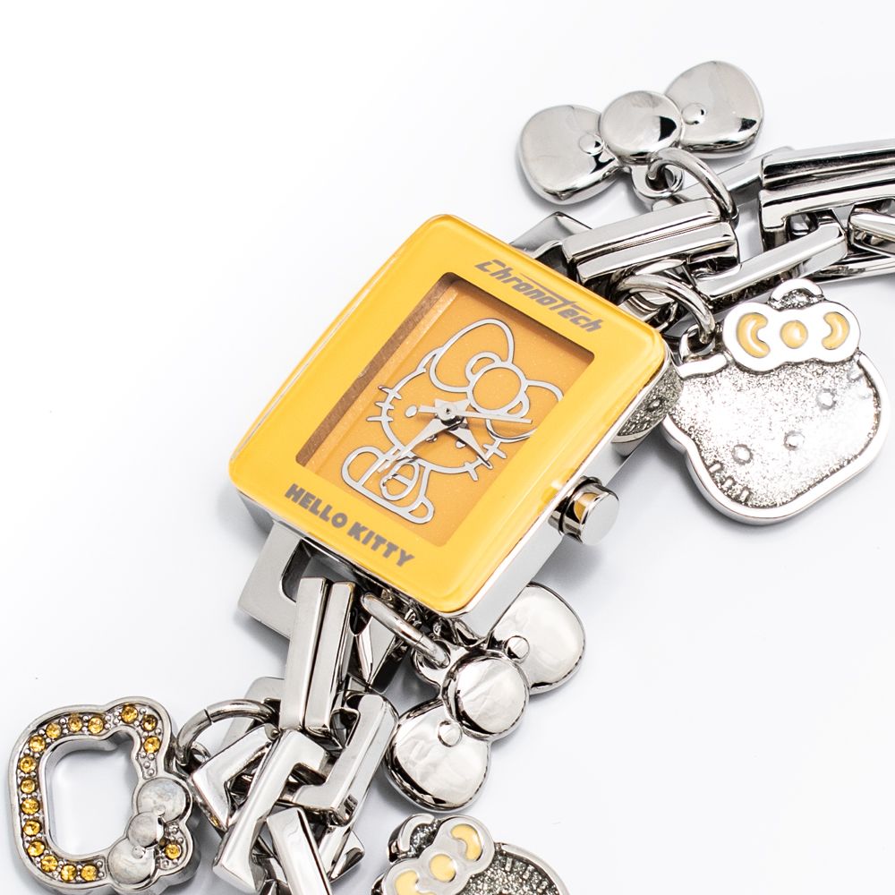 Reloj de acero inoxidable plateado