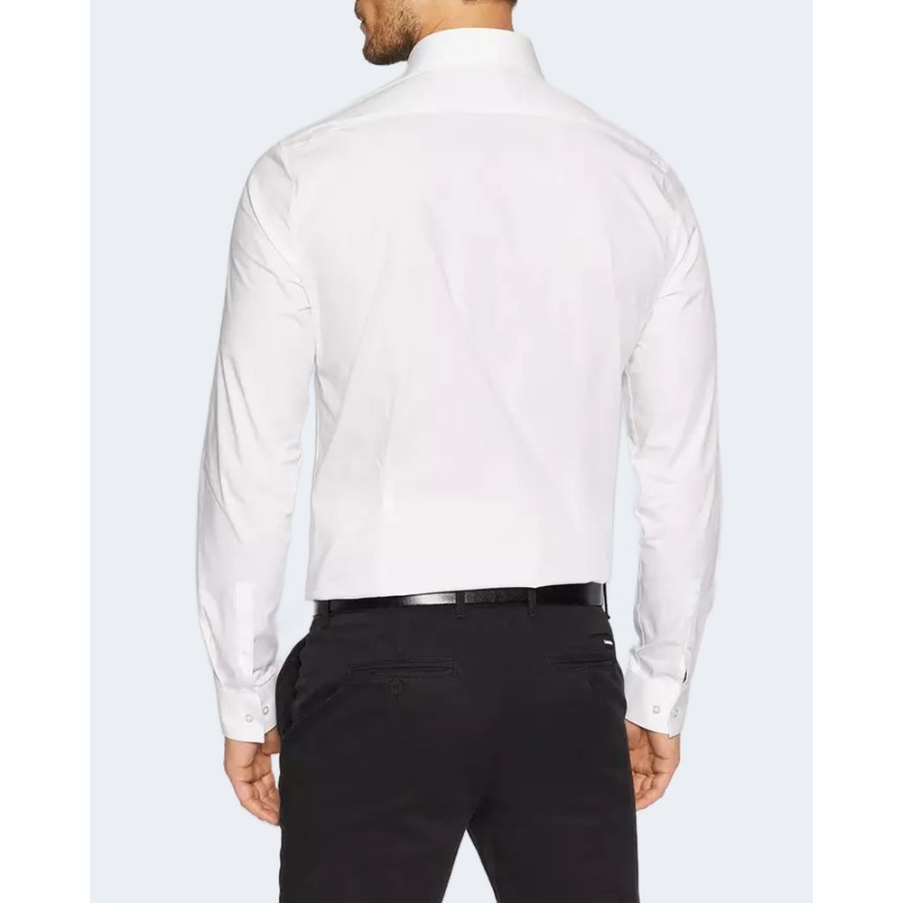 Camisa blanca de algodón