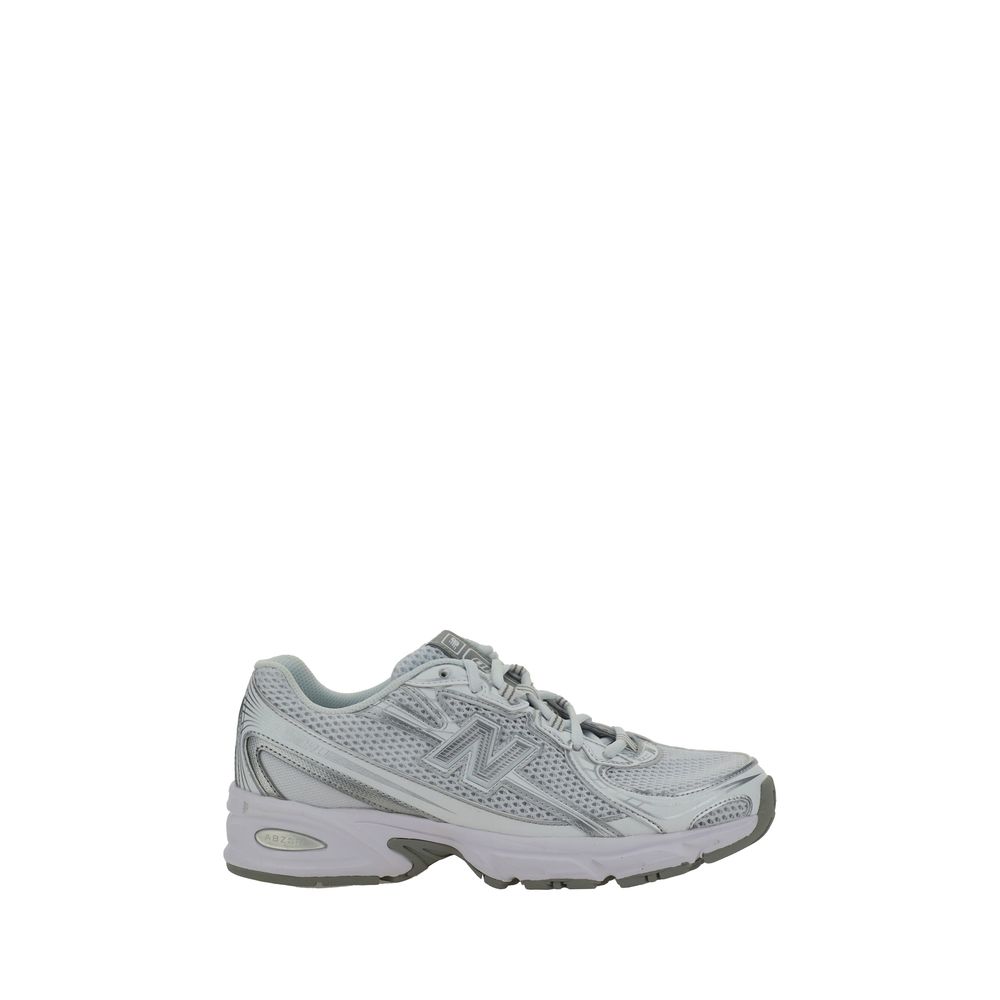 740 Sneakers