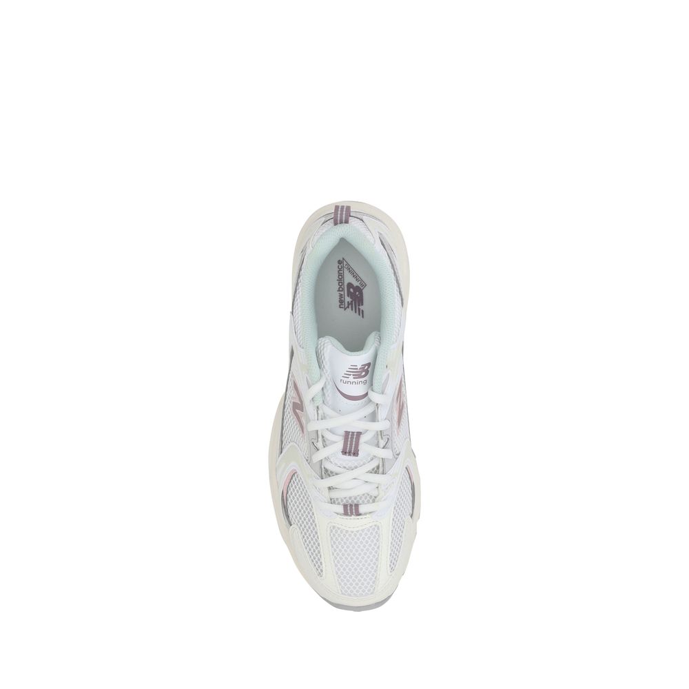 530 Sneakers