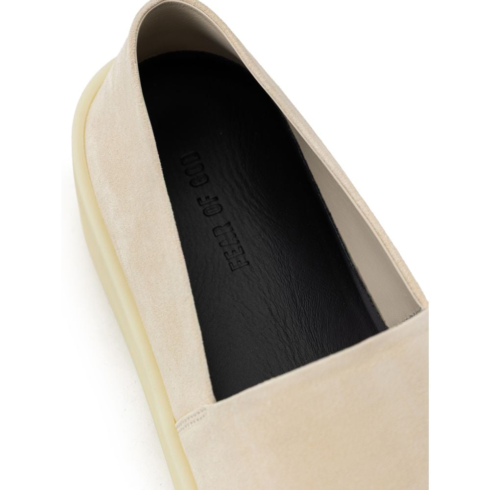 Mocasín de piel beige