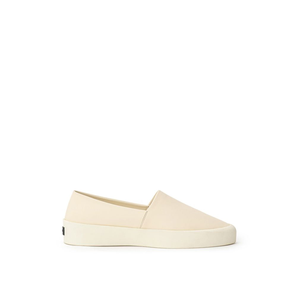 Mocasín de piel beige