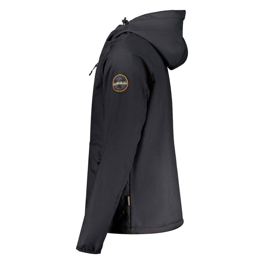 Chaqueta negra de poliéster
