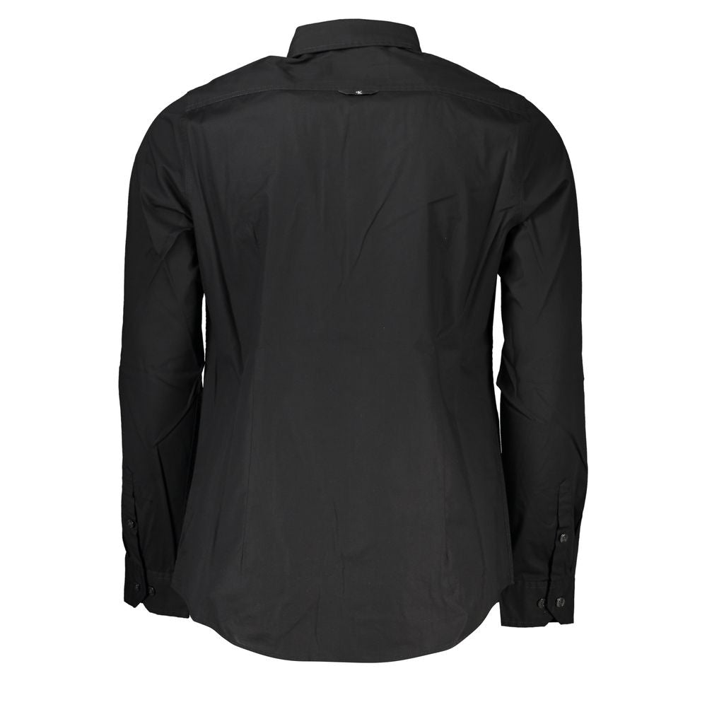 Camisa negra de algodón