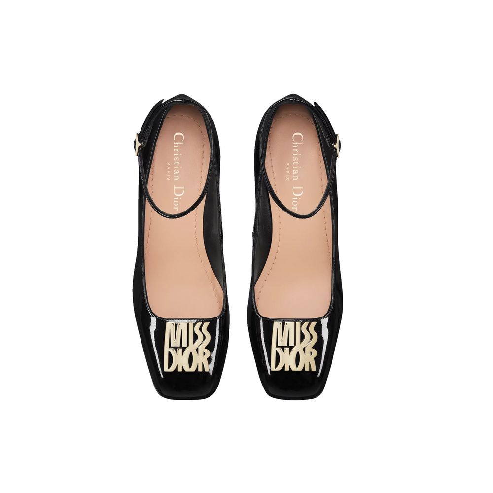 Miss Pumps