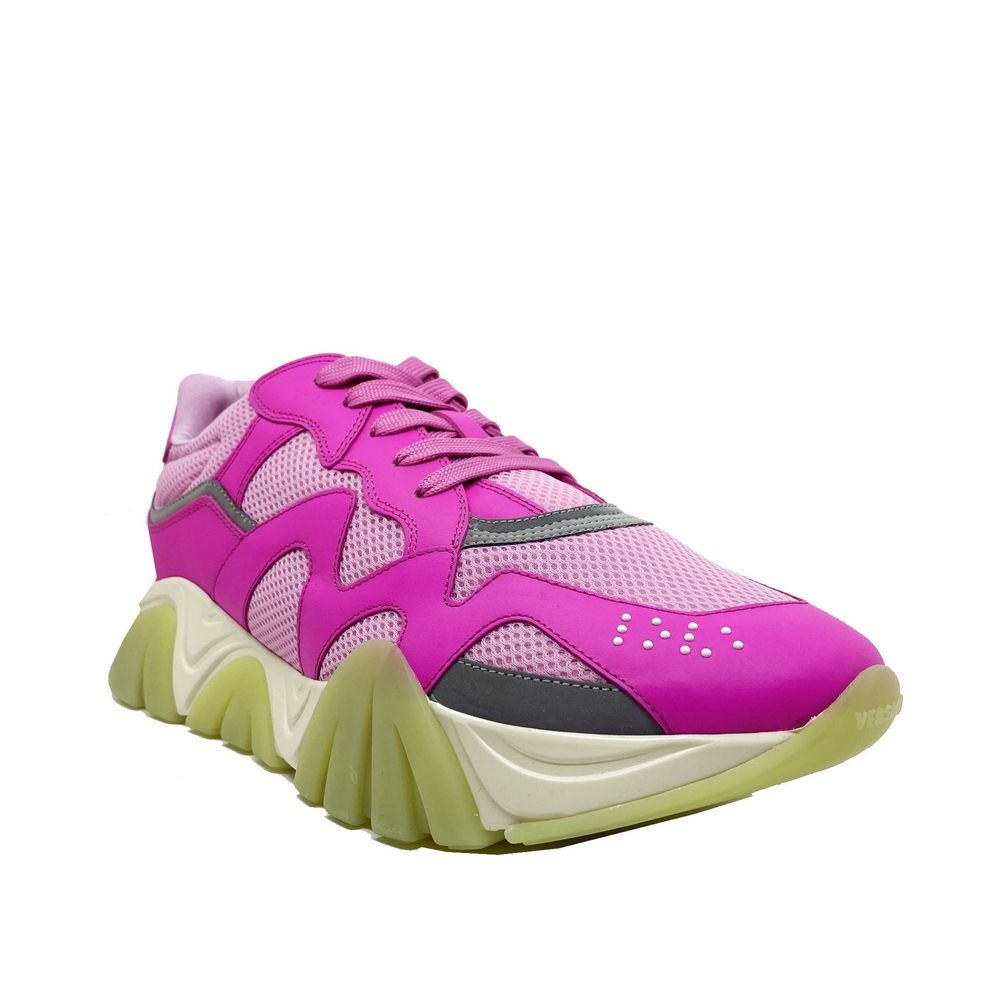 Logo Sneakers