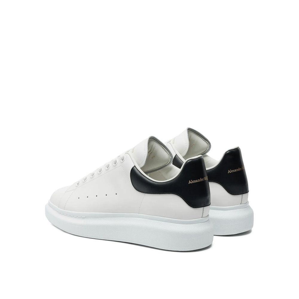 Oversized Sneakers