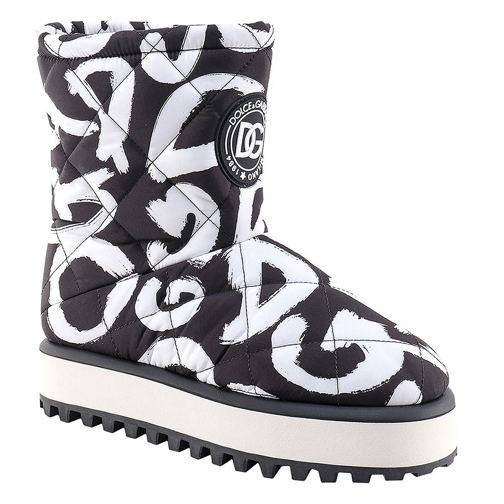Black Nylon Boot