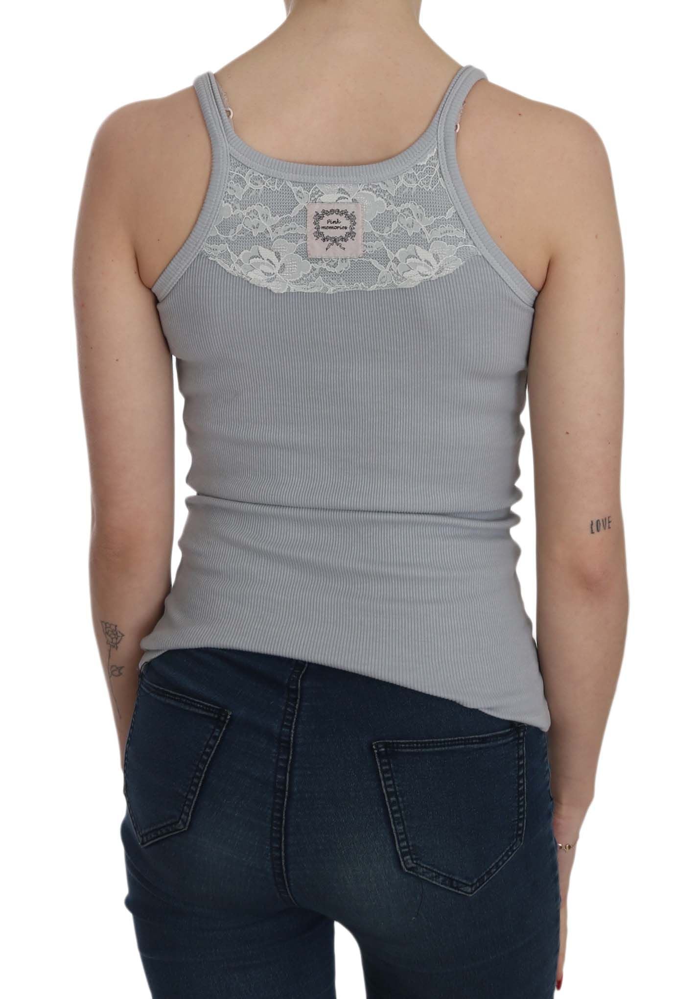 Elegante blusa de algodón gris claro sin mangas