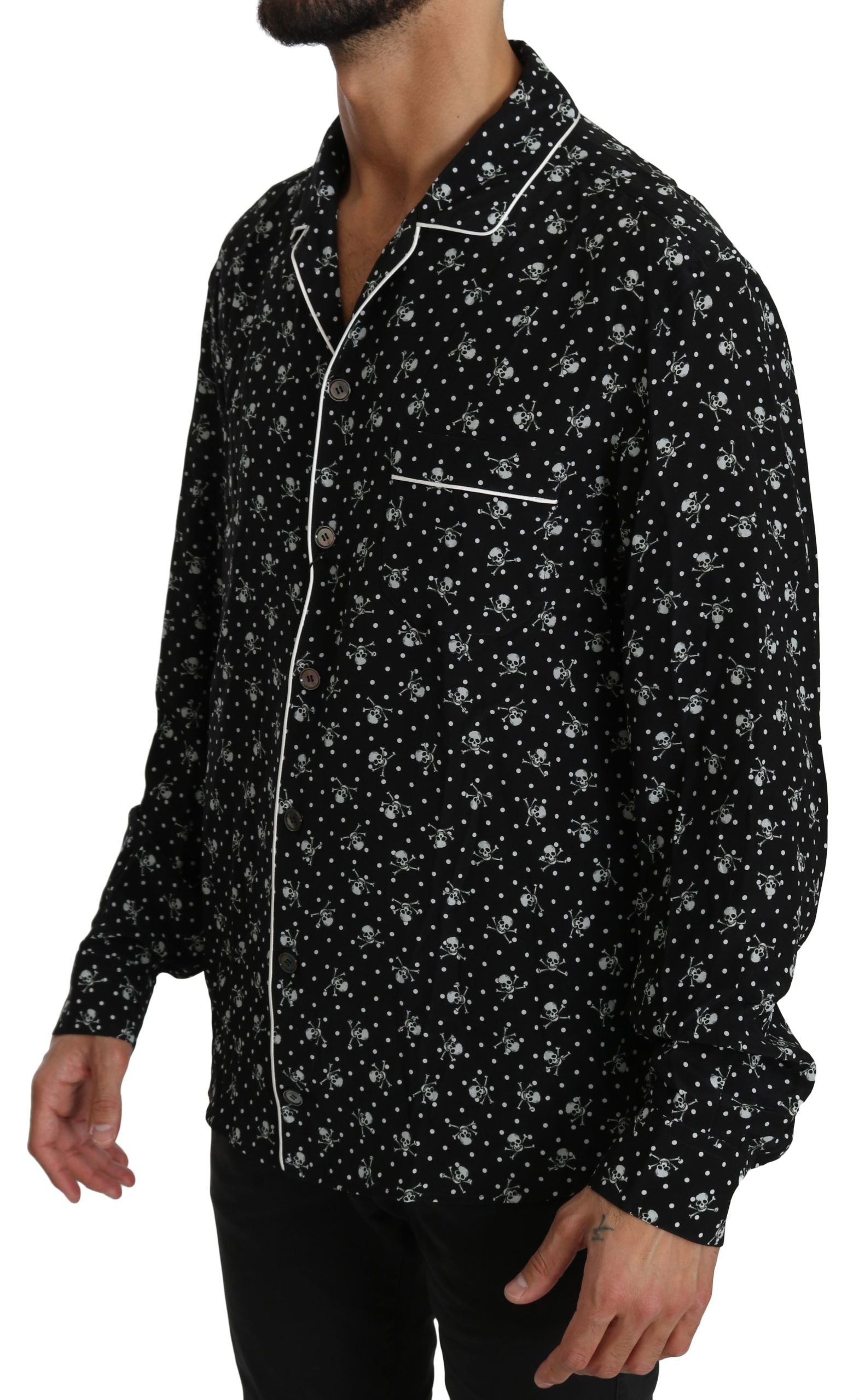 Elegante camisa de pijama de seda con estampado de calaveras