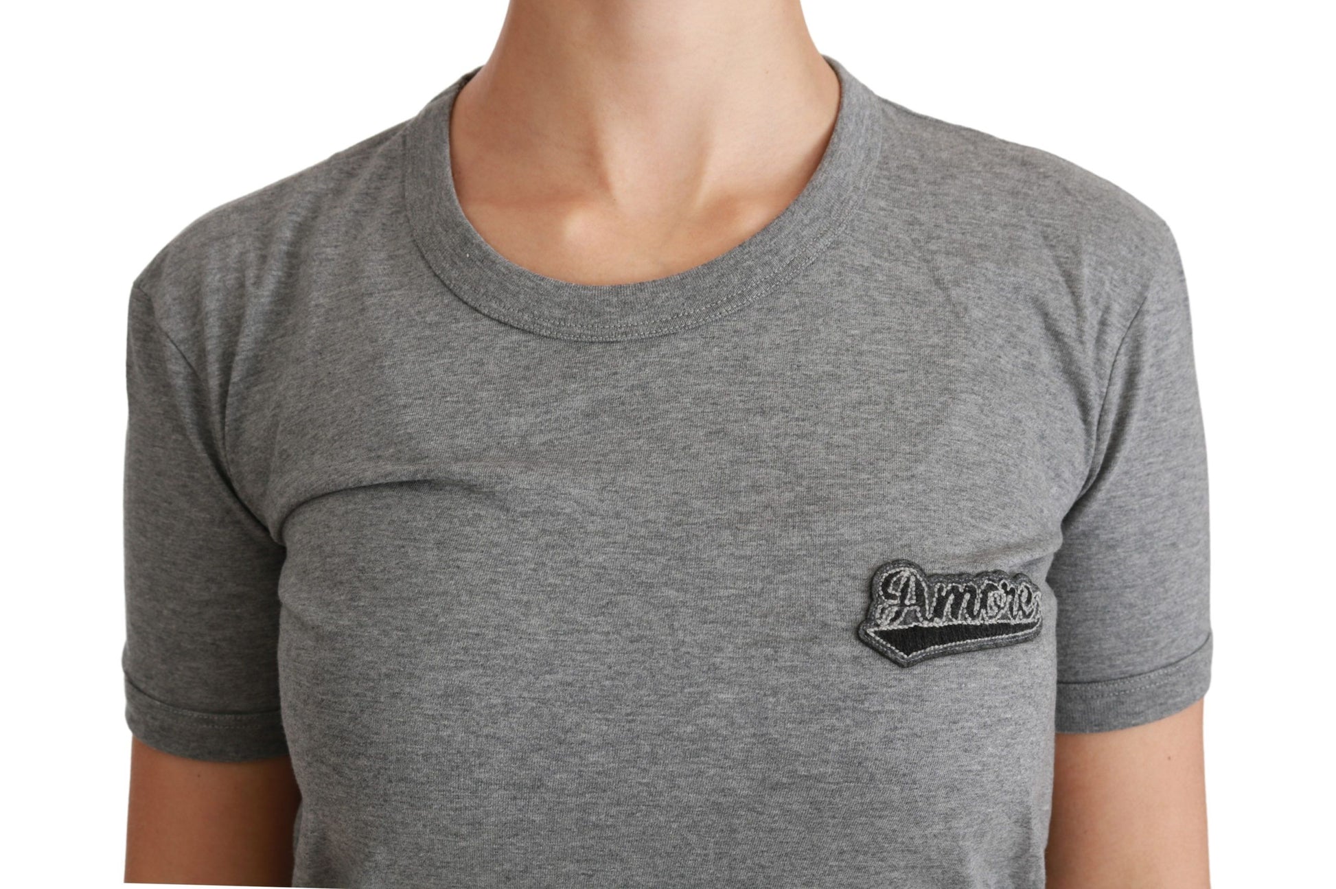 Camiseta elegante de cuello redondo con parche Amore en gris