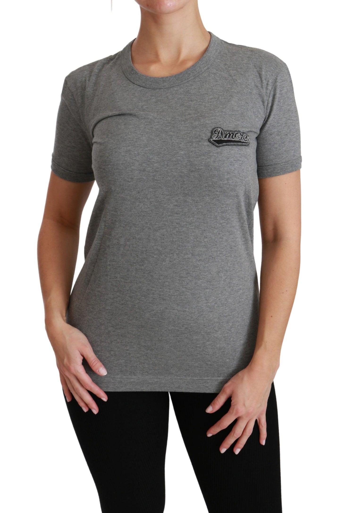 Camiseta elegante de cuello redondo con parche Amore en gris