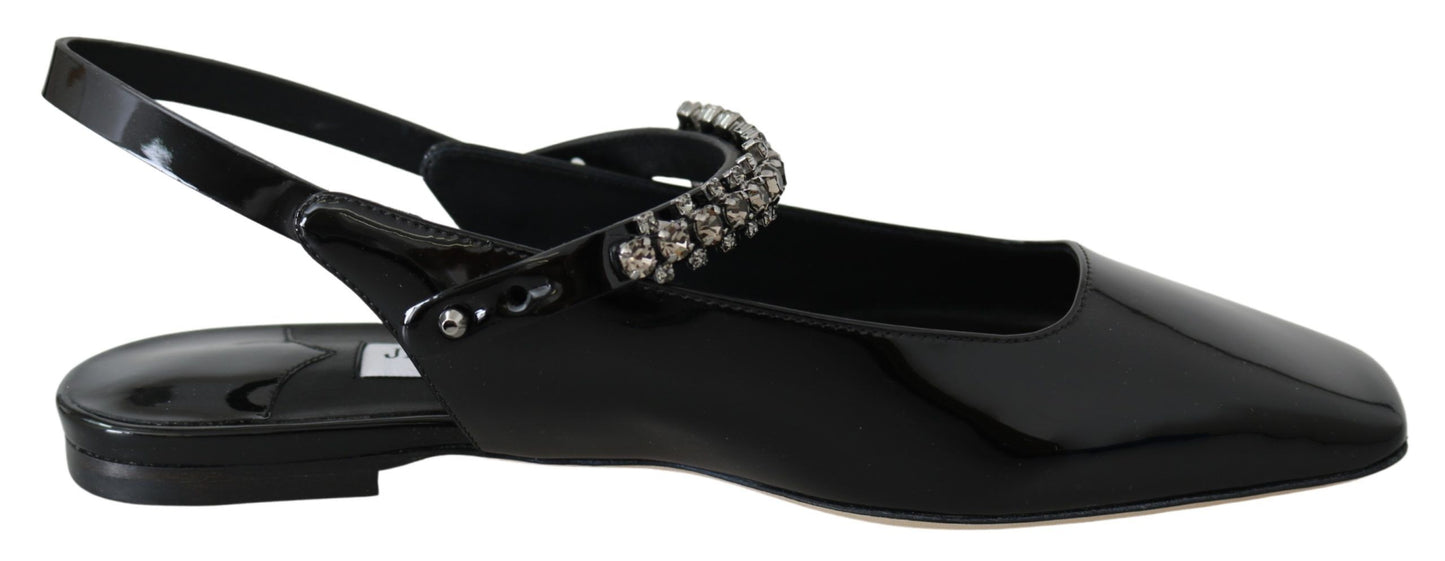 Elegantes bailarinas de charol negro con detalles de cristal