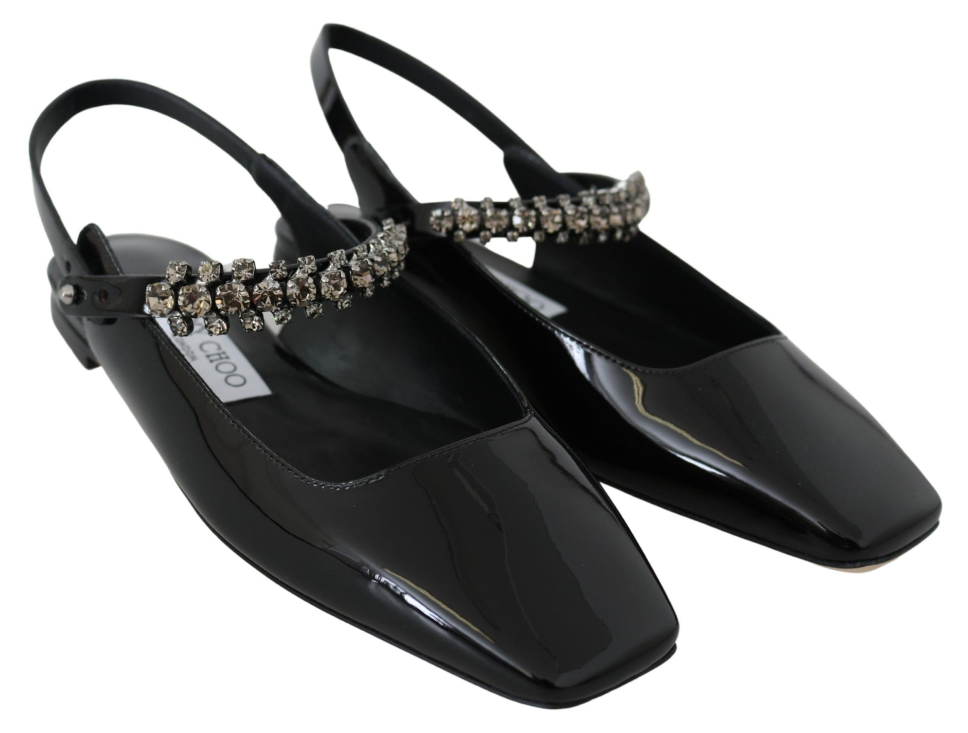 Elegantes bailarinas de charol negro con detalles de cristal