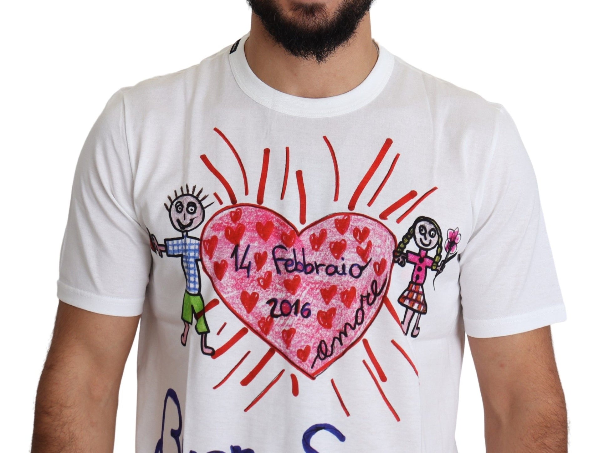 Camiseta de cuello redondo con estampado romántico de corazones