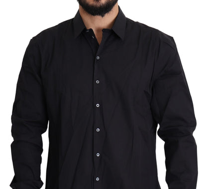 Camisa de vestir negra elegante y ajustada