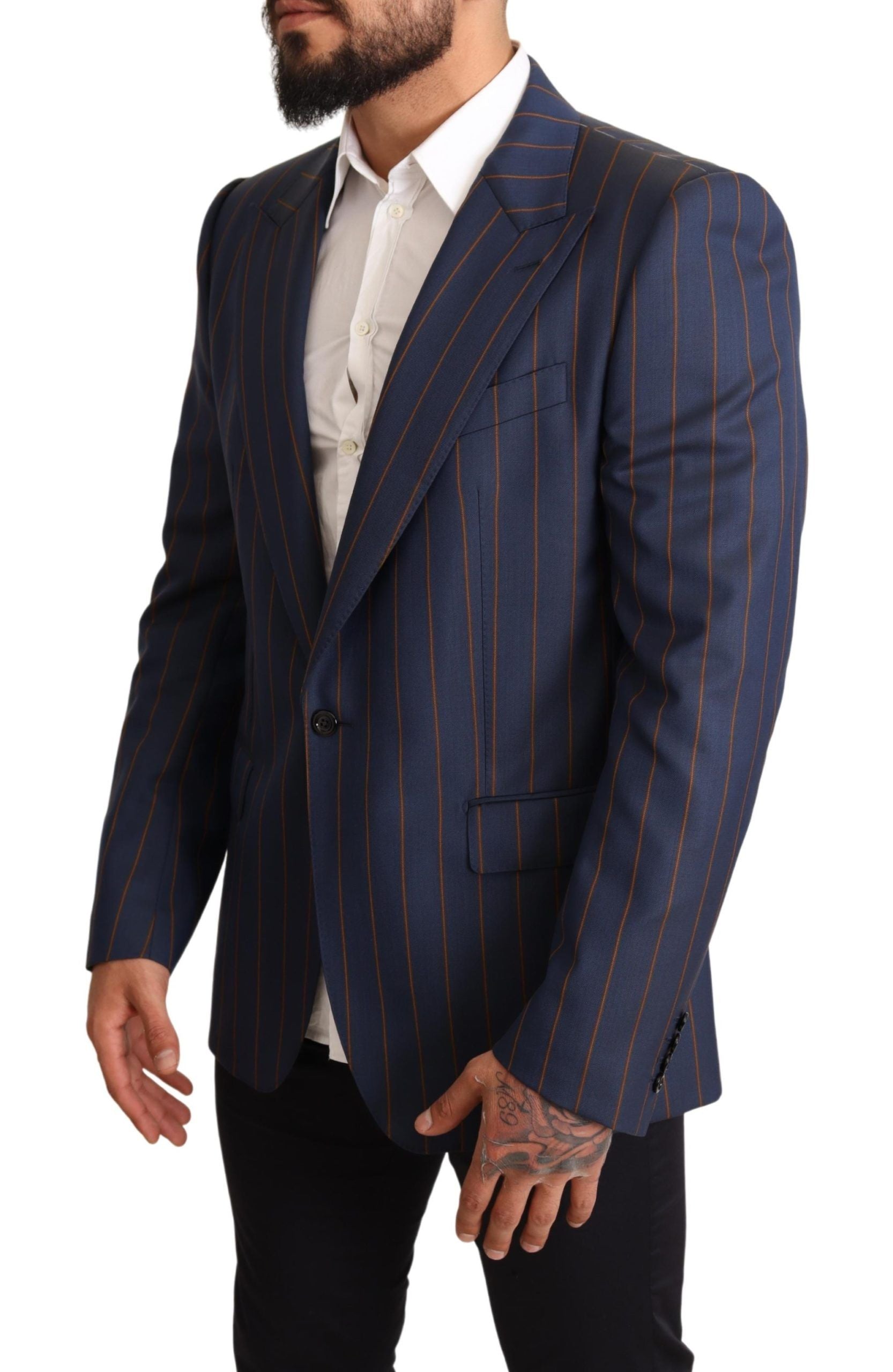 Blazer elegante de lana de rayas azules y corte ajustado