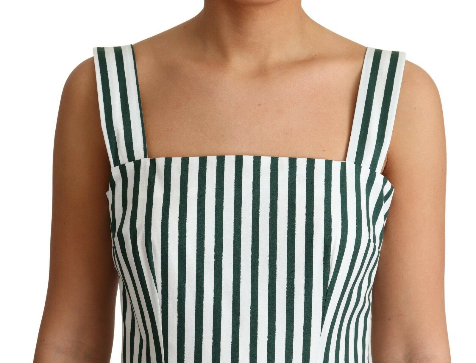 Chic Sleeveless A-Line Dress in White & Green