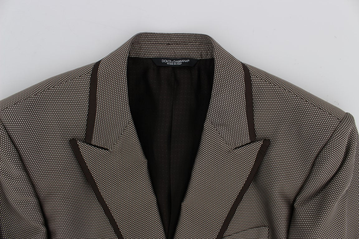 Elegante blazer ajustado de seda marrón con dos botones