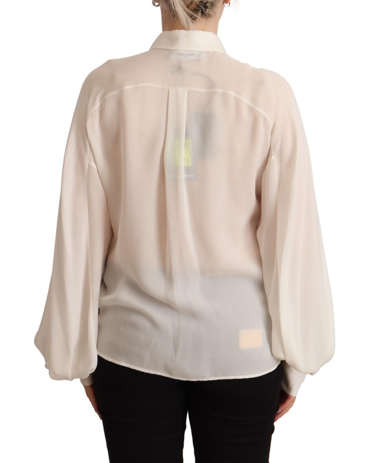 Elegante blusa de seda color blanco roto con mangas largas