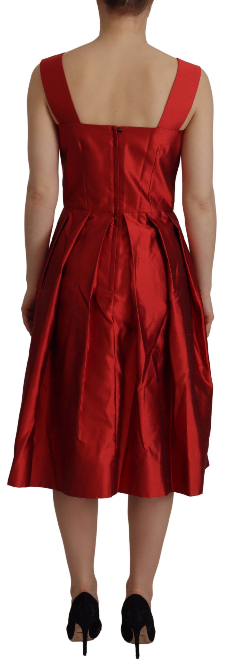 Vestido midi en A de seda rojo radiante
