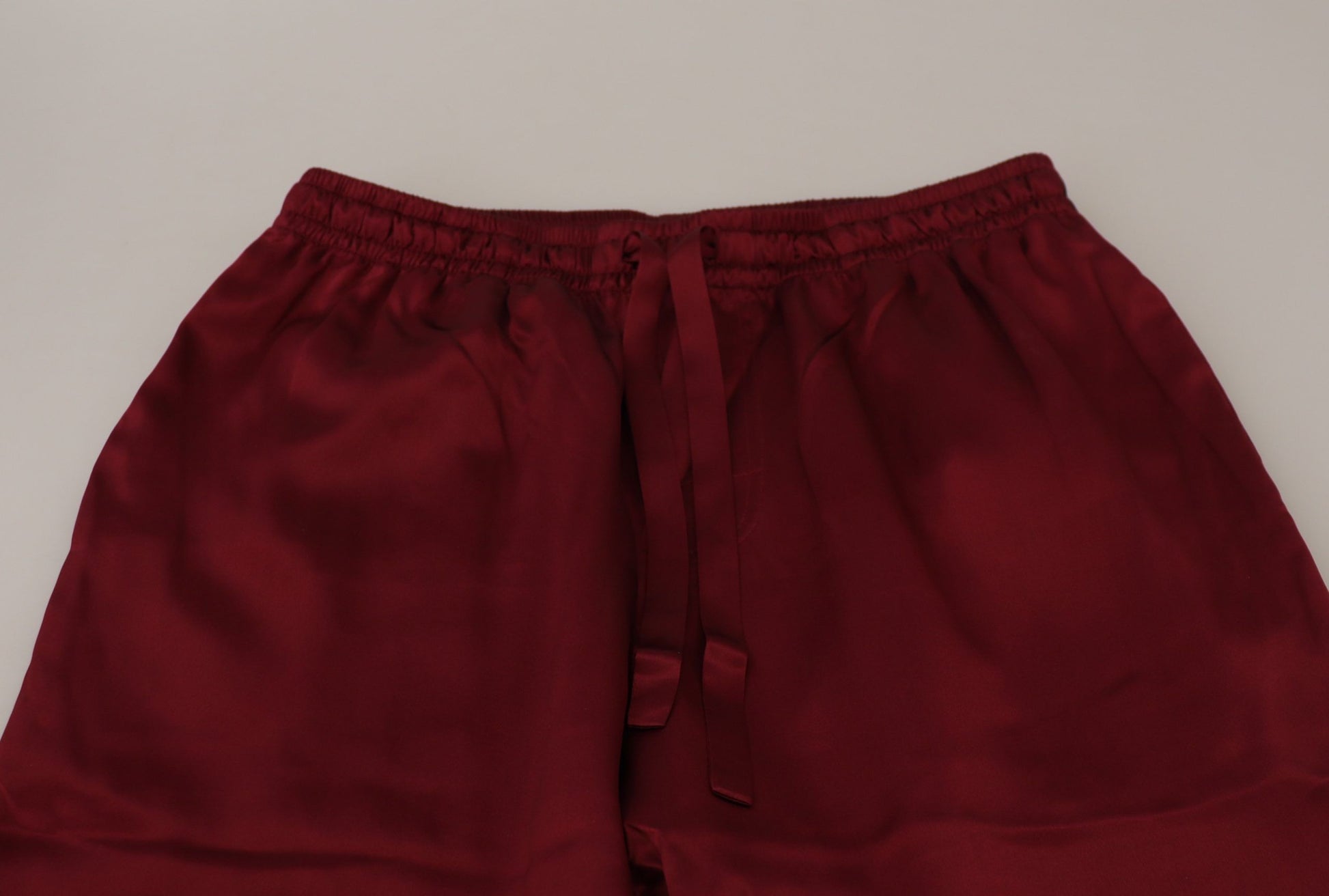 Pantalones de seda en burdeos