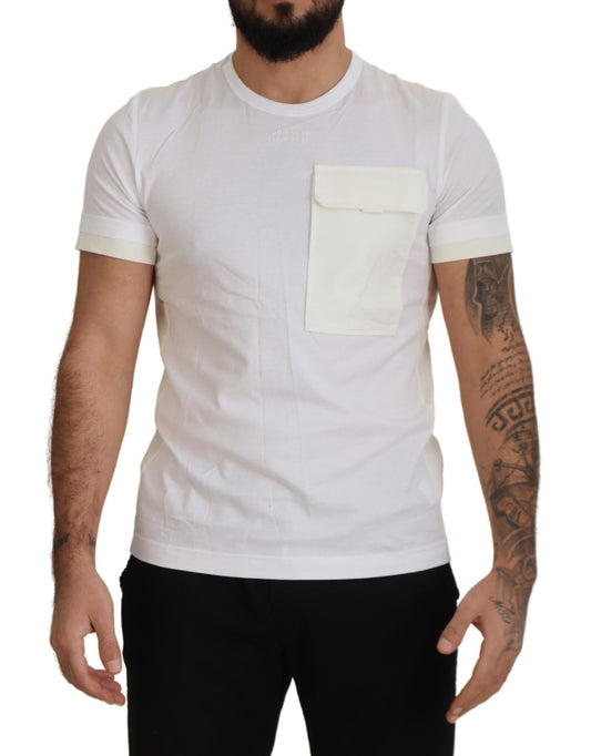 Elegante camiseta blanca de algodón con bolsillo DG en el pecho