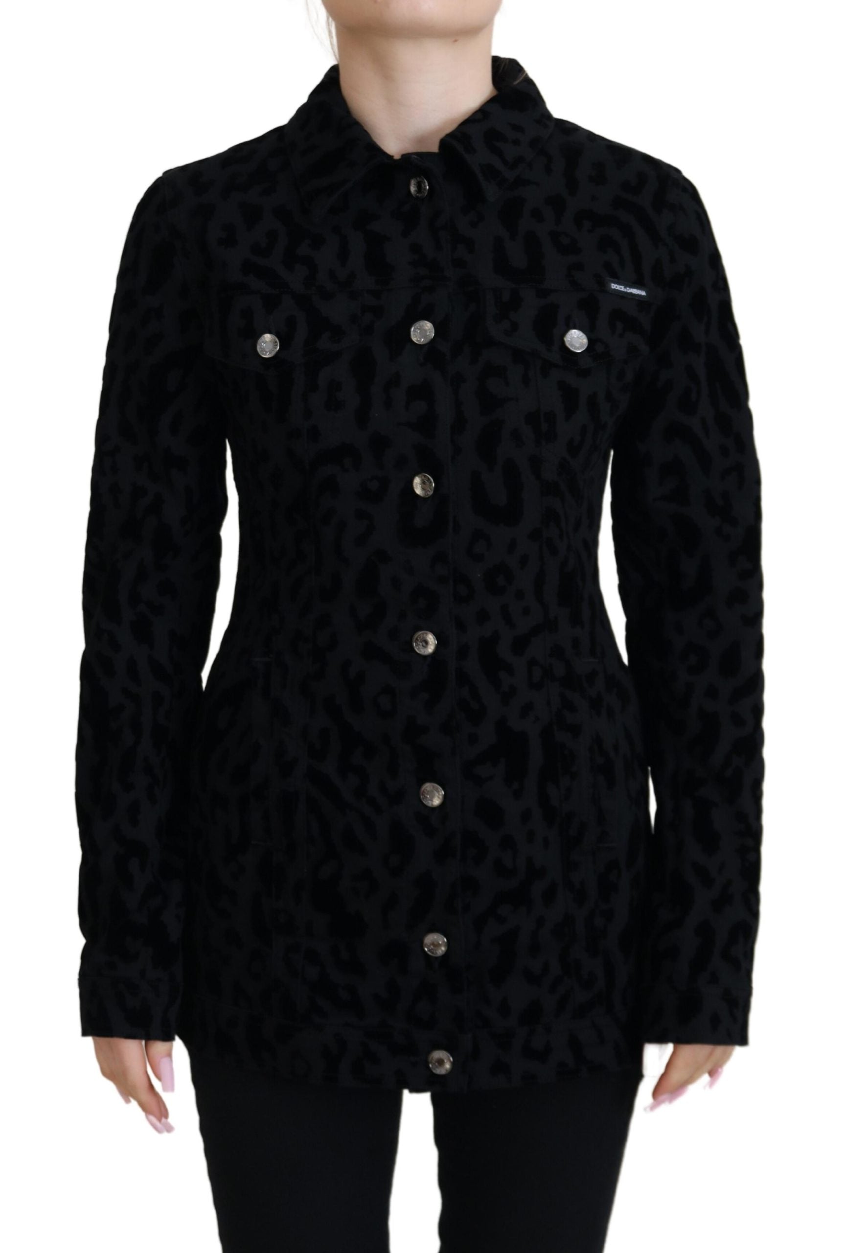 Chaqueta vaquera elegante con estampado de leopardo