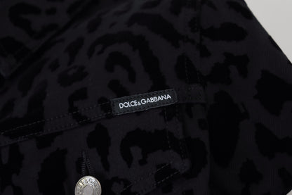 Chaqueta vaquera elegante con estampado de leopardo