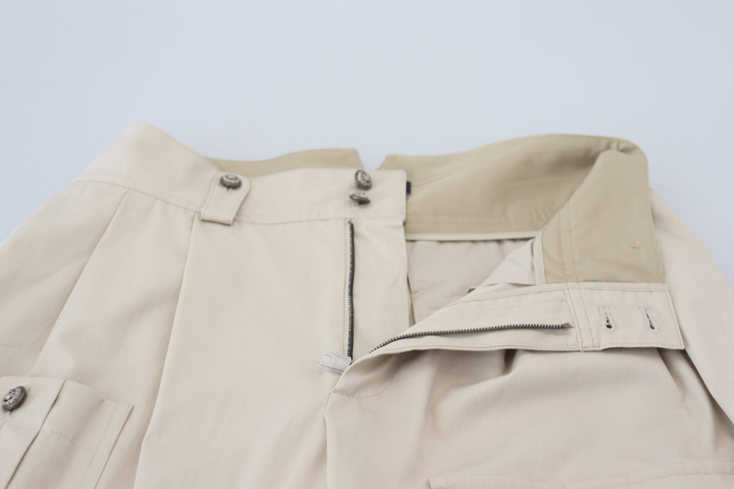 Elegante pantalón de algodón beige