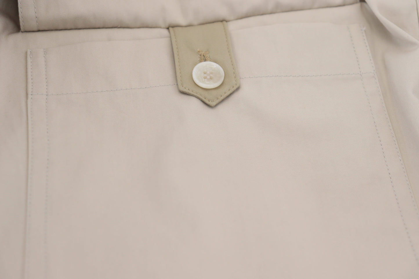 Elegante pantalón de algodón beige