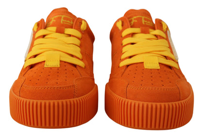 Zapatillas elegantes de ante color naranja con cordones