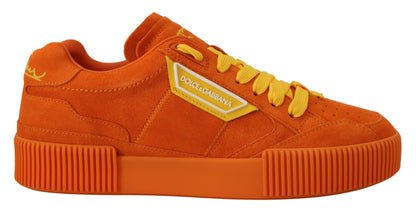 Zapatillas elegantes de ante color naranja con cordones