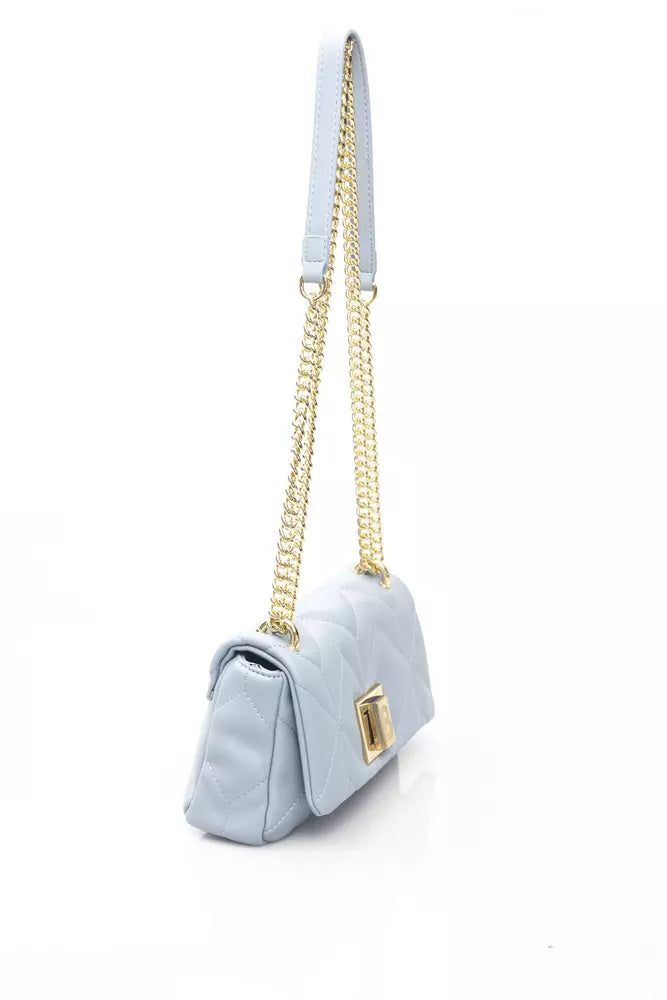 Elegante bolso de hombro azul claro con detalles dorados