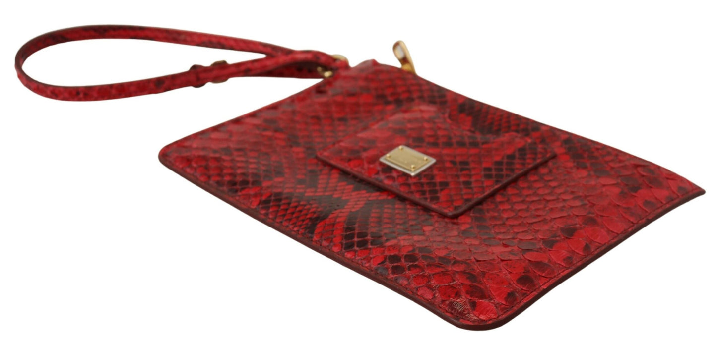 Elegante clutch Ayers de piel roja con diseño de serpiente