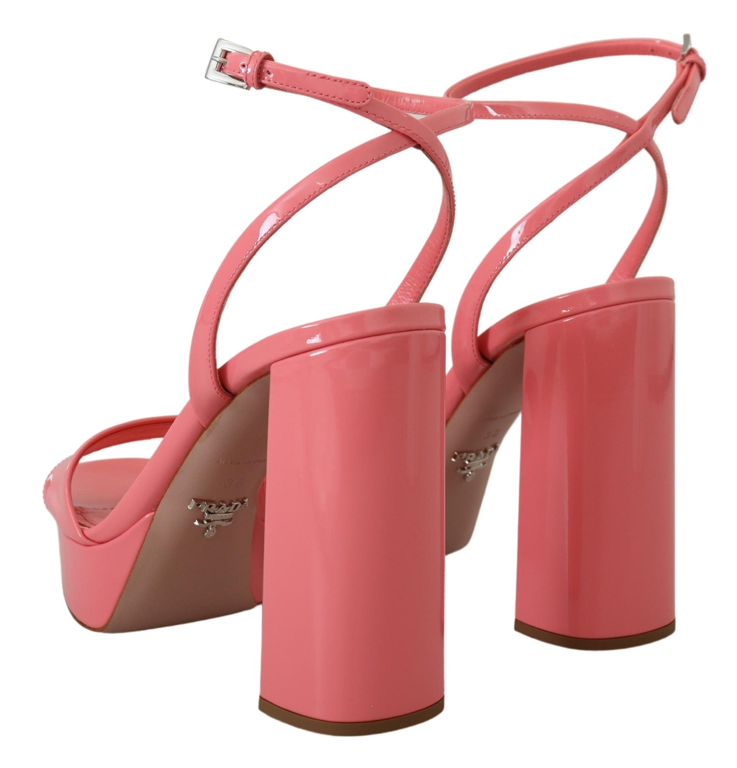 Sandalias elegantes de plataforma de charol rosa