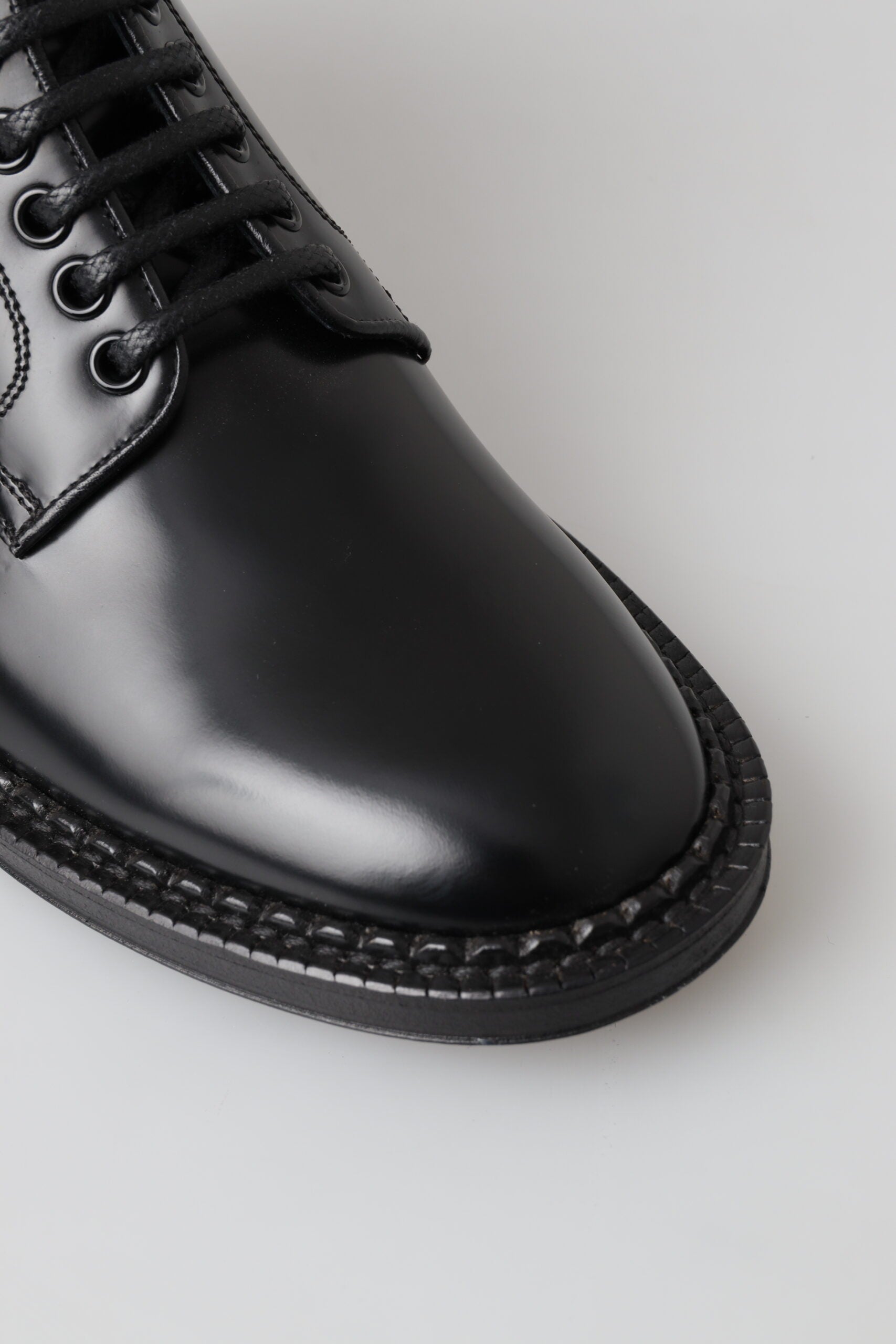 Elegant Black Leather Men's Boots