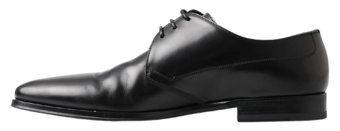 Zapatos Derby clásicos de cuero negro