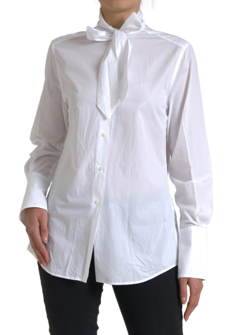 Elegante camisa blanca de algodón de manga larga