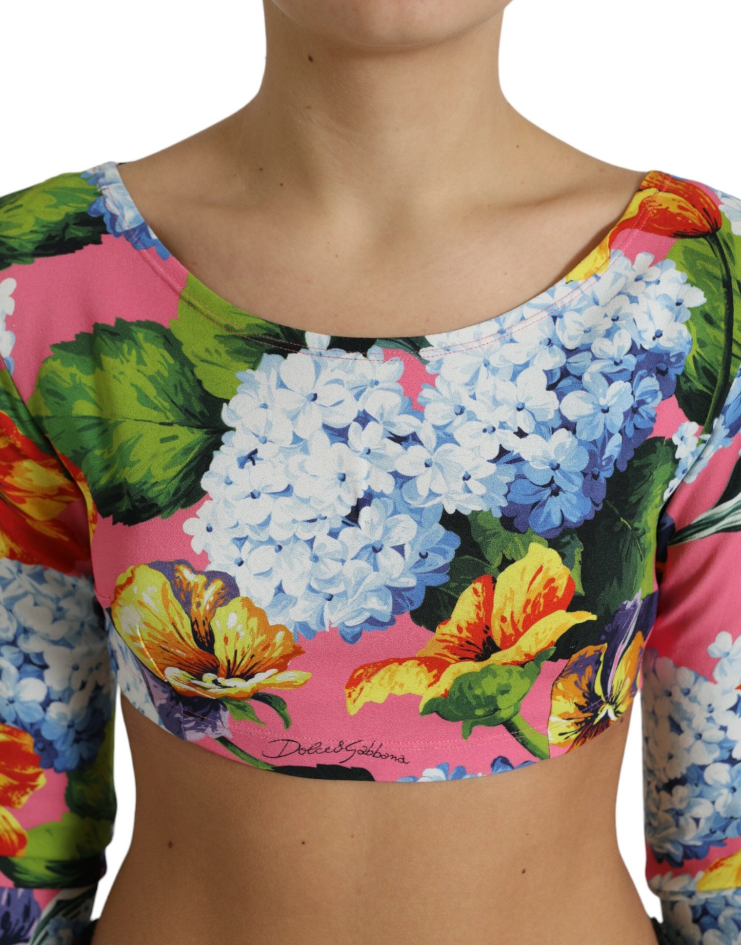 Blusa recortada Floral Elegance