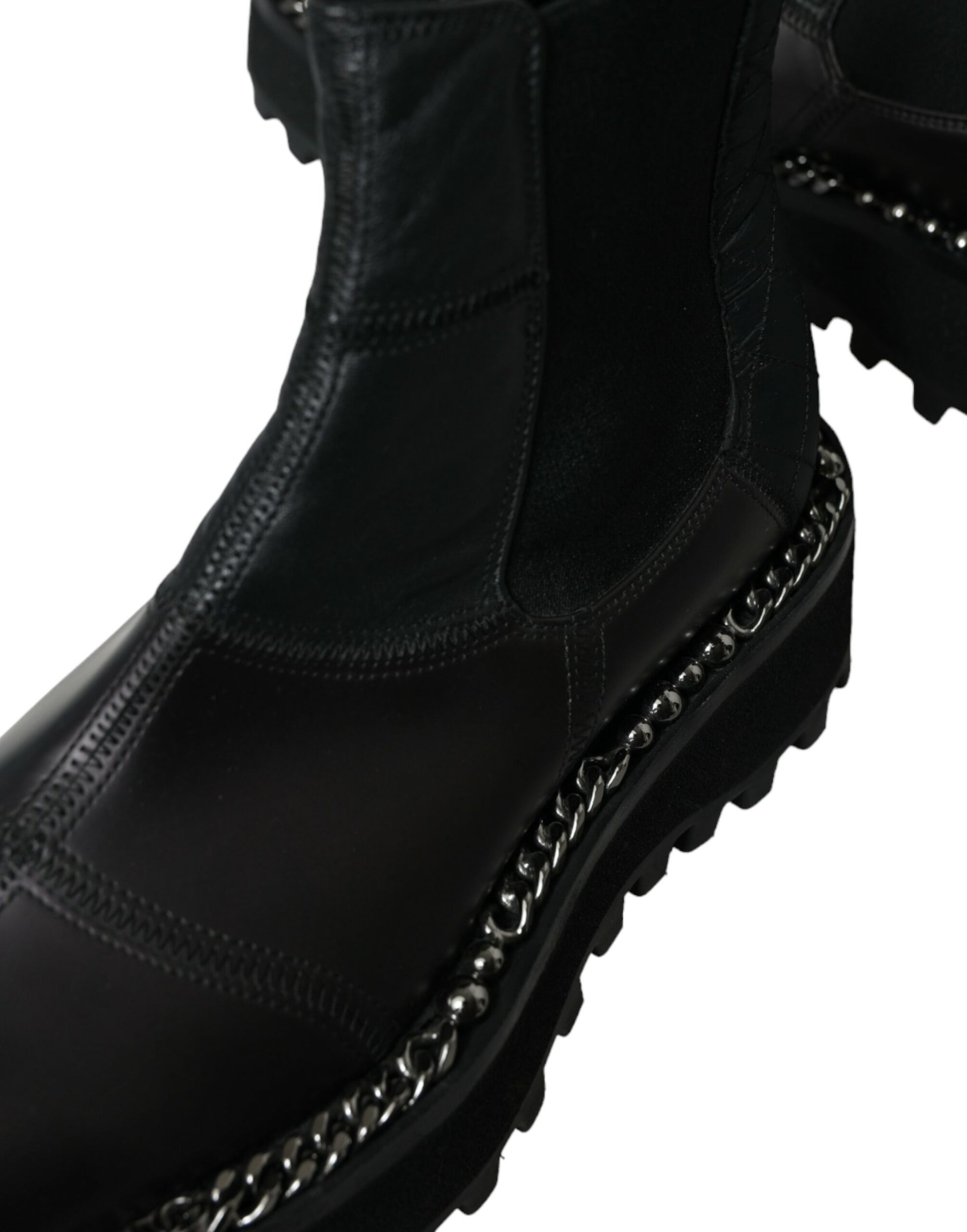 Elegantes botas Chelsea negras sin cordones