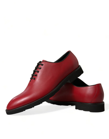 Elegantes zapatos de vestir Oxford de cuero rojo