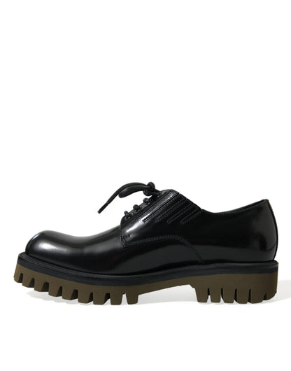 Elegantes zapatos de vestir Derby de cuero negro