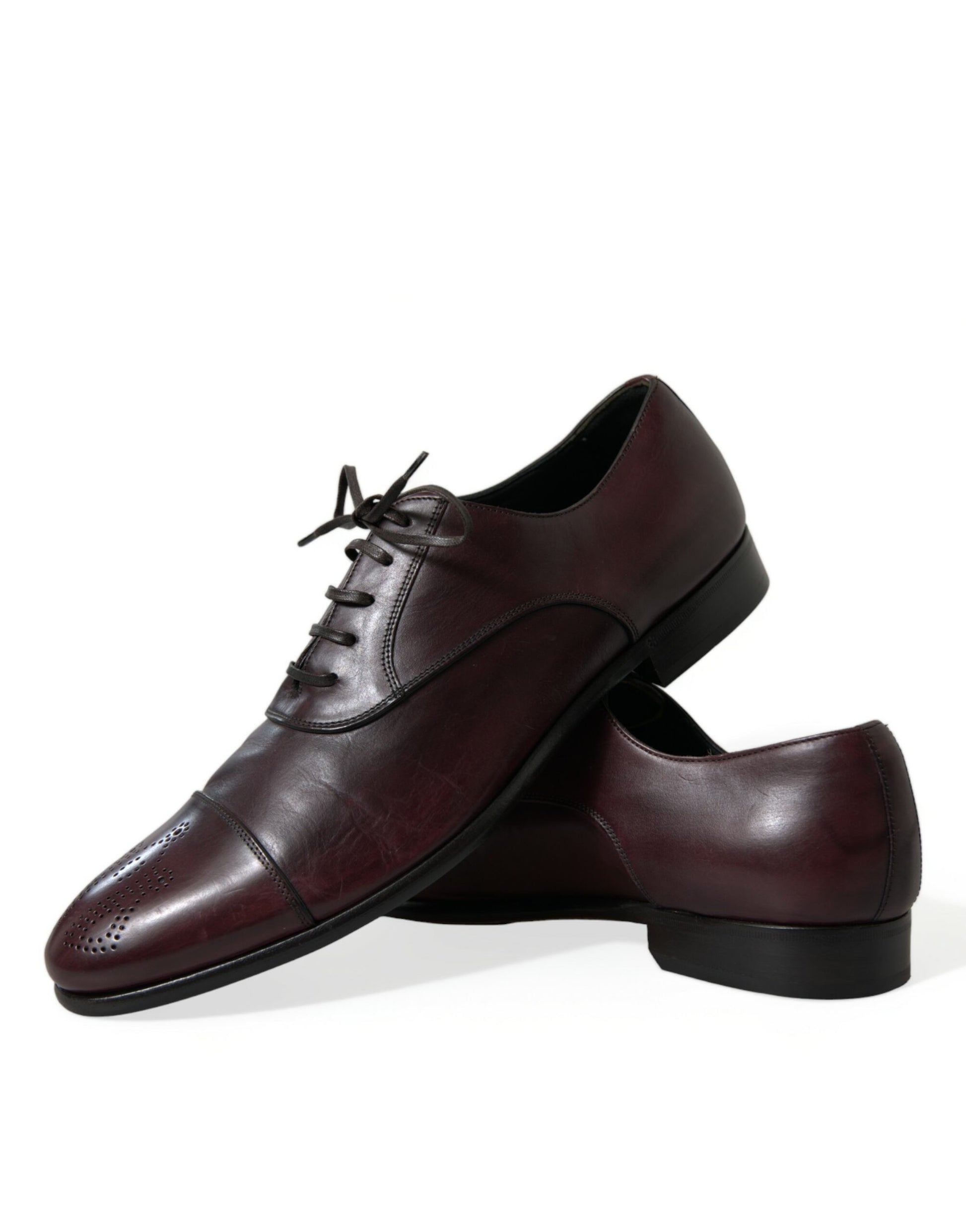 Elegantes zapatos Derby de piel color burdeos