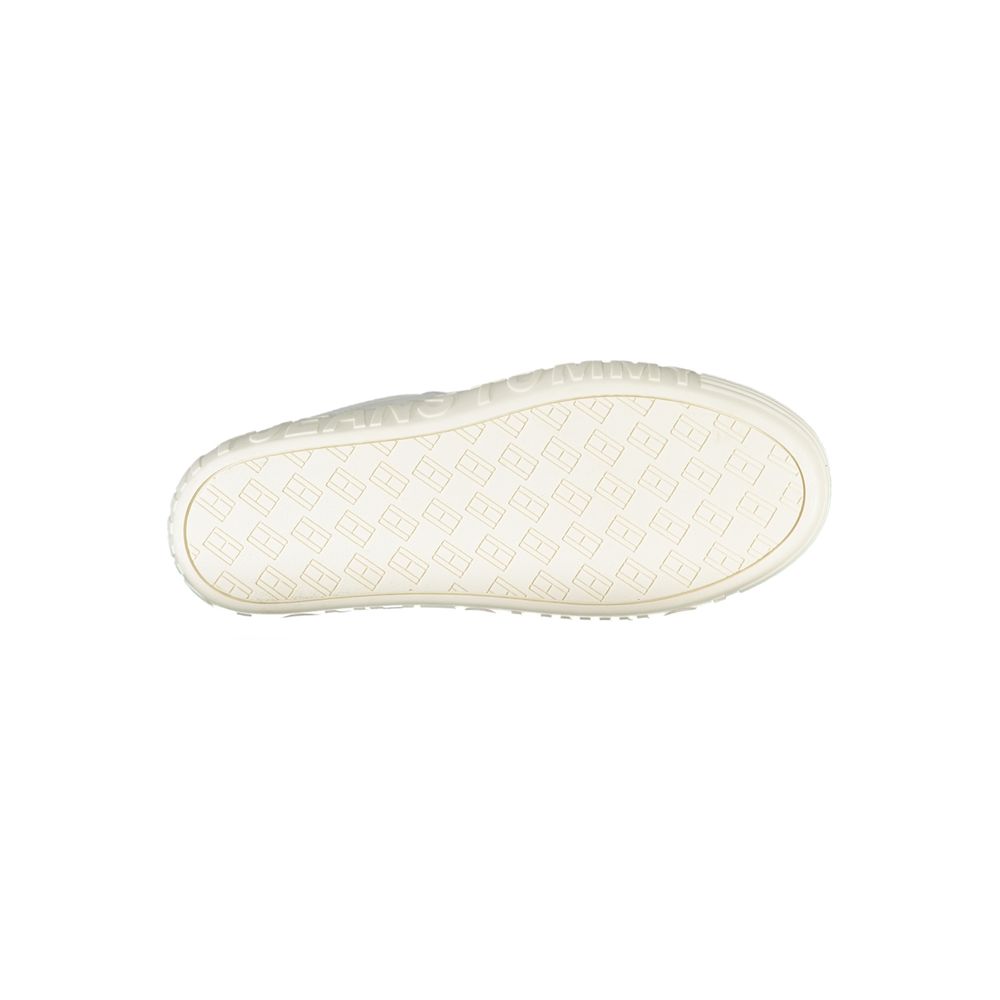 Zapatillas de piel blancas para mujer