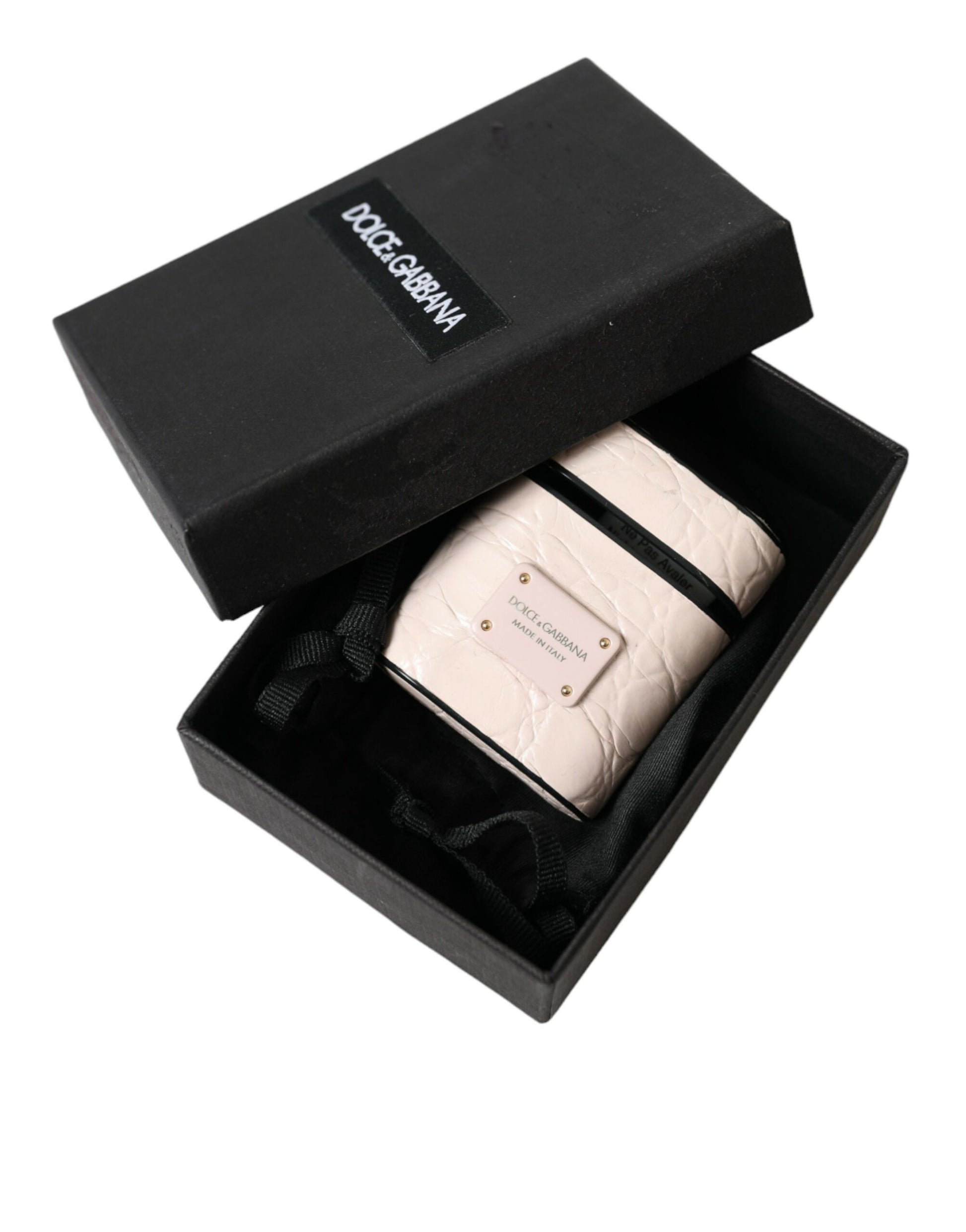 Elegant Light Pink Leather Airpod Case