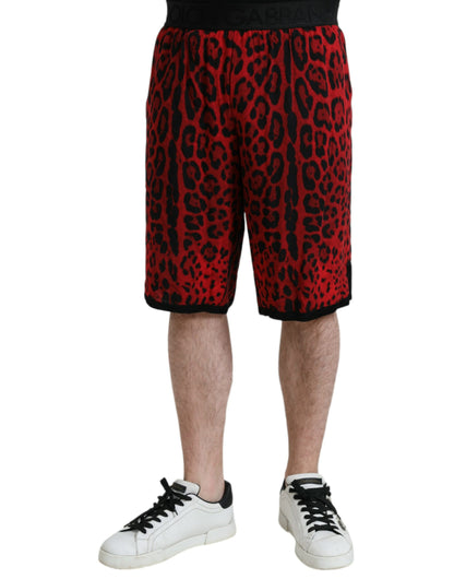 Bermudas de viscosa con estampado de leopardo rojo