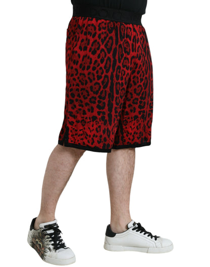 Bermudas de viscosa con estampado de leopardo rojo