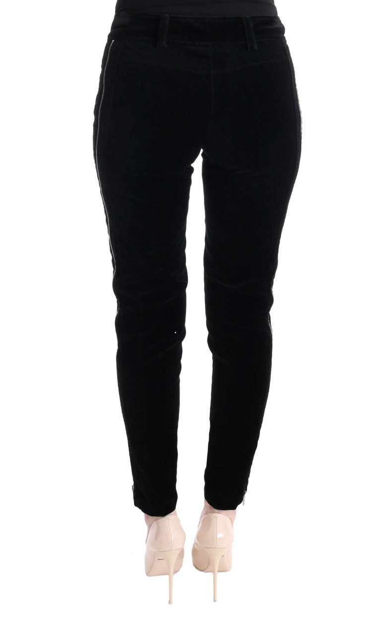 Pantalones negros elegantes de corte ajustado y corte cropped