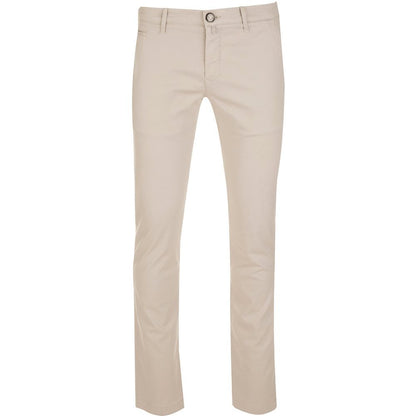 Pantalón chino de algodón beige: corte entallado y elegante